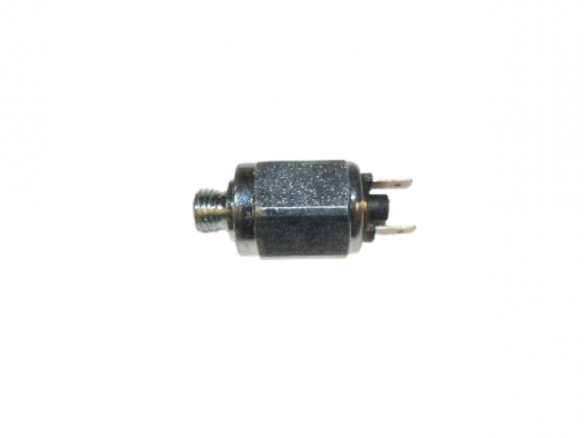 CAB AIR PRESSURE SWITCH 47709086
